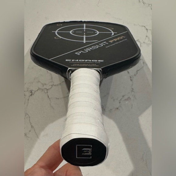 2 Engage Pursuit Pro1 6.0 Elongated Pickleball Paddle. Great condition. - Picture 13 of 17